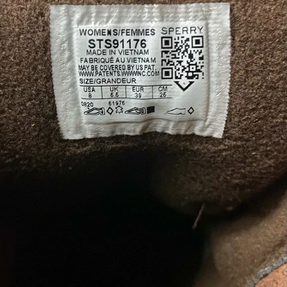 Sperry Saltwater Duck Boots in Tan - Picture 4 of 9